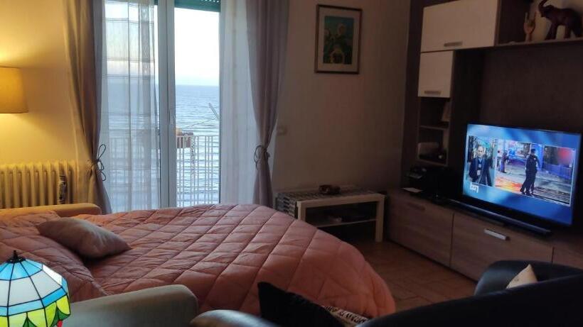 اتاق استاندارد با بالکن, Mediterraneo Travel