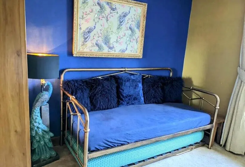 デラックスファミリールーム, Hideaway Escapes, Farmhouse B&b & Holiday Home, Ideal Family Stay Or Romantic Break, Friendly Animal
