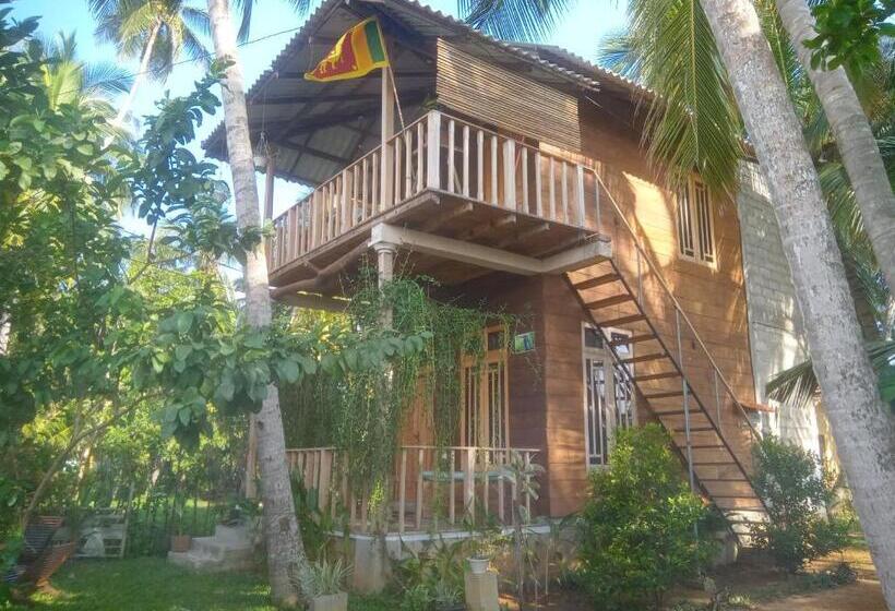 Номер Стандарт с Балконом, Coconut Island Yala