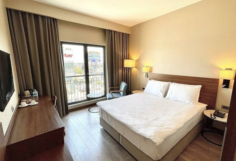 سوییت, Türkmen Riverside Hotel Adana