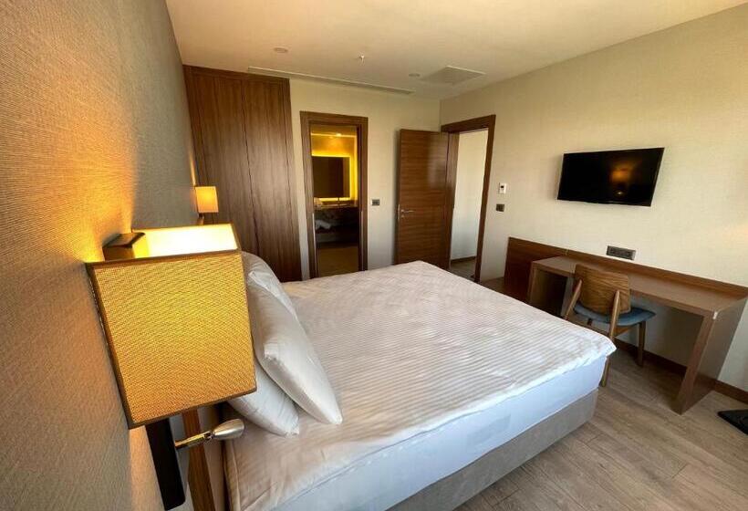 سوییت, Türkmen Riverside Hotel Adana