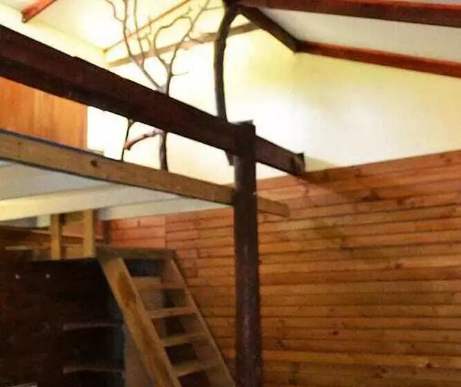 اتاق استاندارد سه نفره, Cabañas Moenga