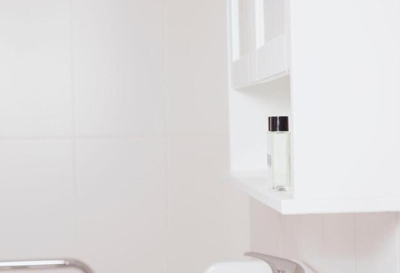 家庭间, Cityhotel Am Domplatz Self Checkin