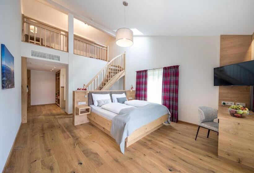 اتاق لوکس خانوادگی, Frauenschuh Garni