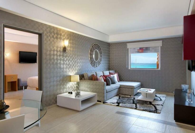 Люкс Кровать Кинг, Aloft Cancun