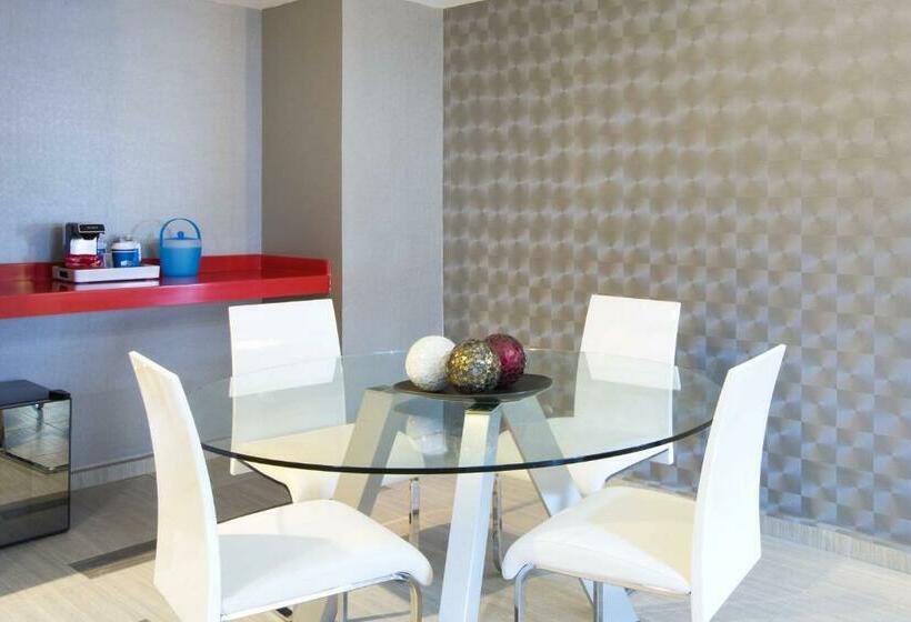 جناح سرير كينج, Aloft Cancun