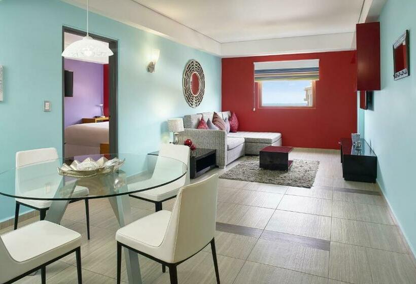 스위트 킹사이즈 침대, Aloft Cancun