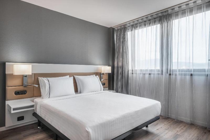 غرفة قياسية مطلّة علي البحيرة, Aloft Cancun