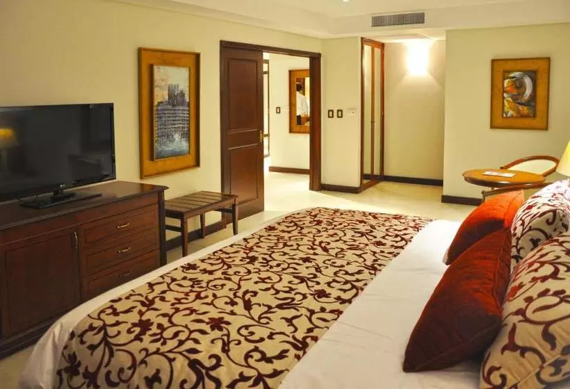 سوییت اجرایی, Amérian Hotel Casino Carlos V