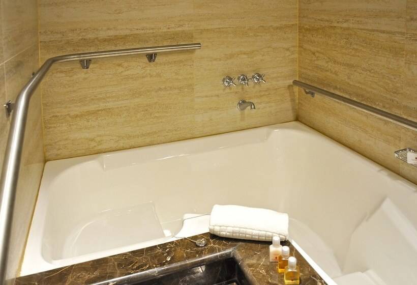 غرفة ديلوكس, Amérian Hotel Casino Carlos V