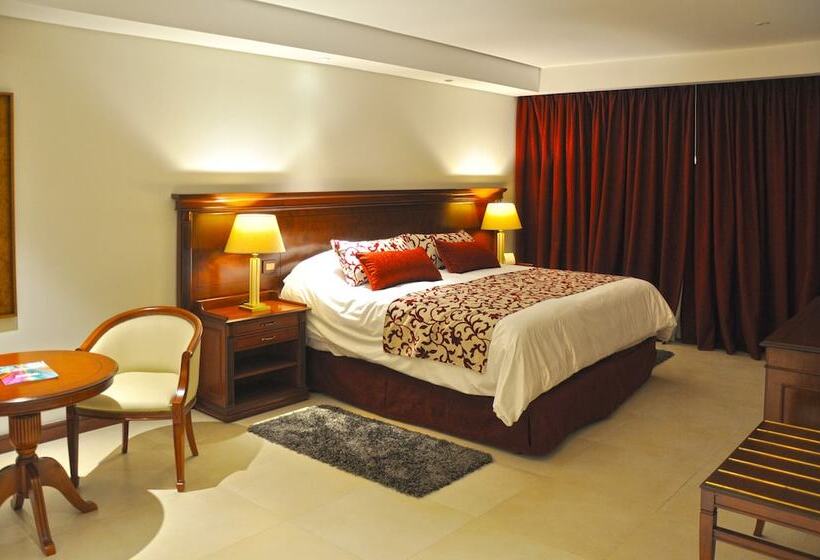Executive Suite, Amérian Hotel Casino Carlos V