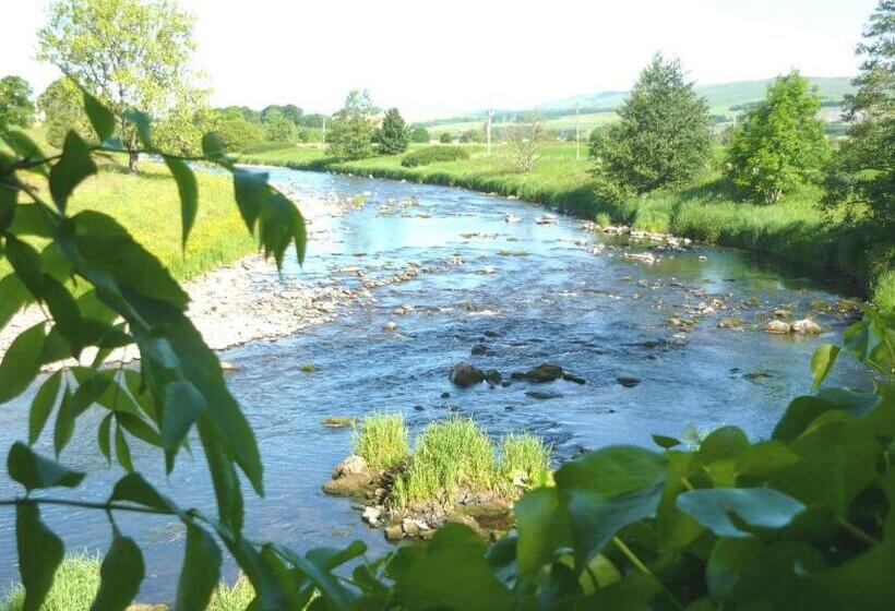 جناح, Blackaddie House