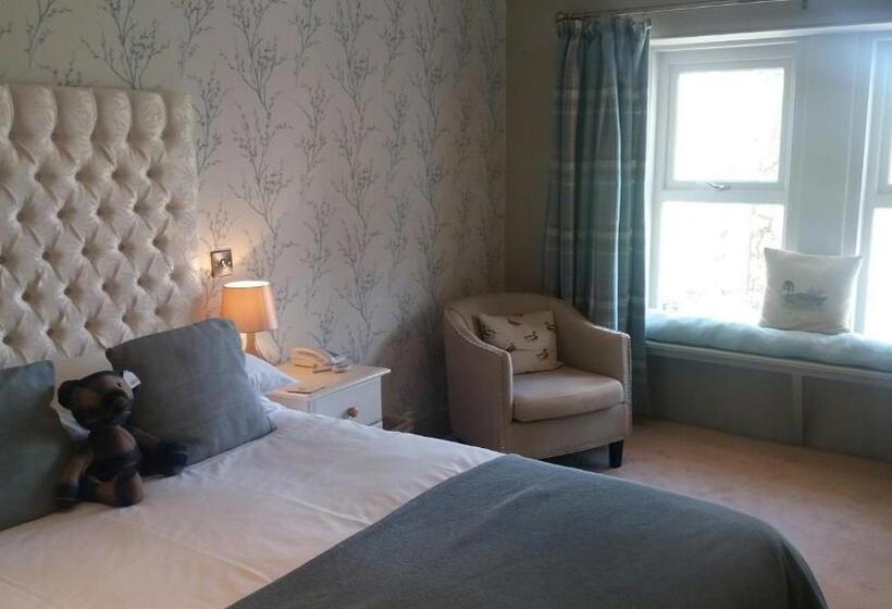 غرفة قياسية, Blackaddie House