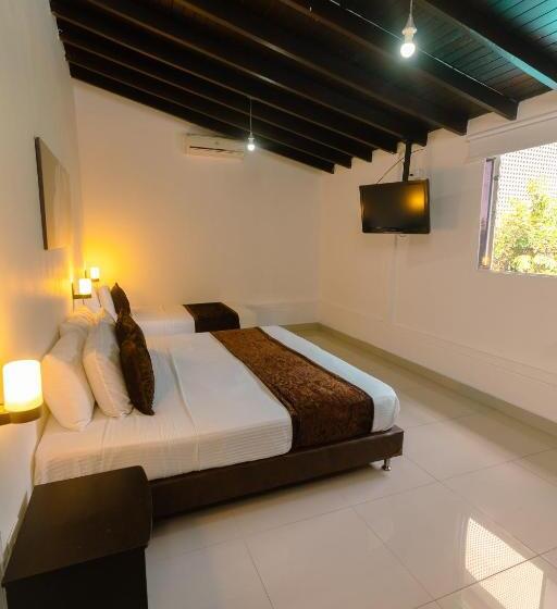 غرفة قياسية ثلاثية, Boutique las Rosas 5 G