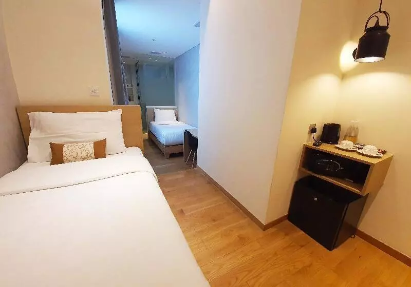 Deluxe Room, Clover 769 North Bridge Road