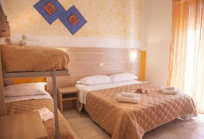 スタンダード４人部屋, Costazzurra