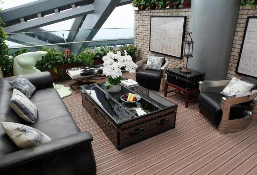 Номер Deluxe с Террасой, Eclat Beijing