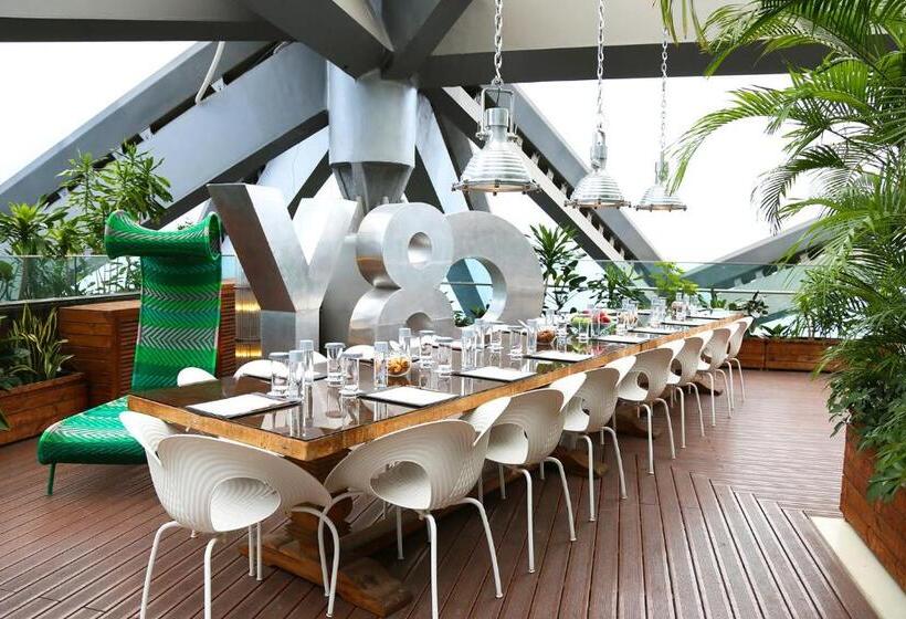 Люкс, Eclat Beijing