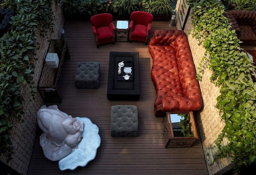 Номер Deluxe с Террасой, Eclat Beijing