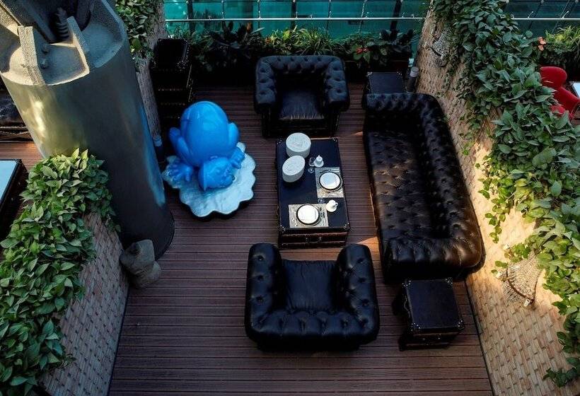 Номер Deluxe с Террасой, Eclat Beijing