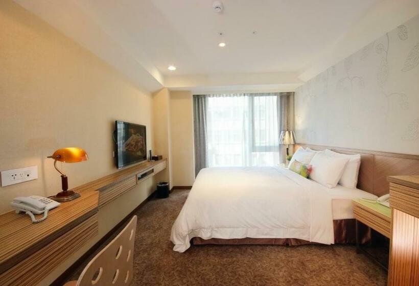 اتاق لوکس, Nagahiro