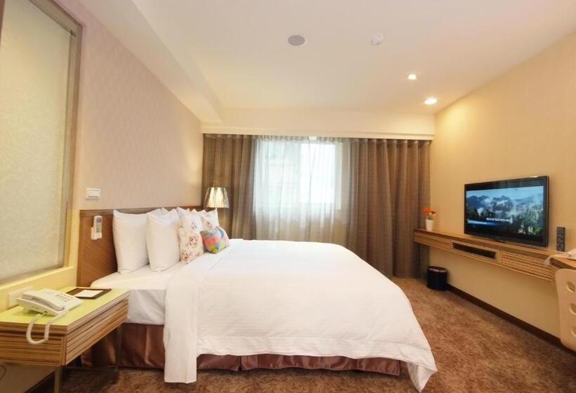 اتاق لوکس, Nagahiro