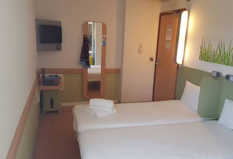 スタンダードルーム, Ibis Budget Leeds Centre Crown Point Road