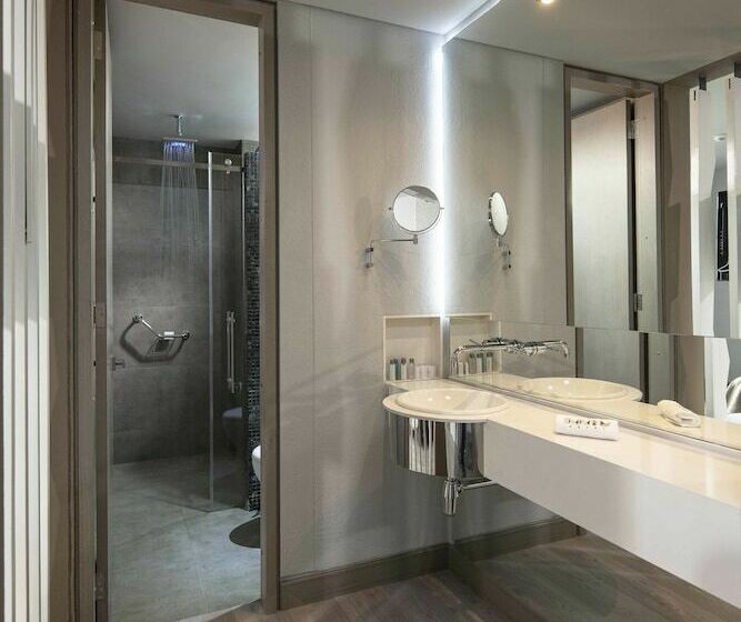 غرفة قياسية فردية, Inntu