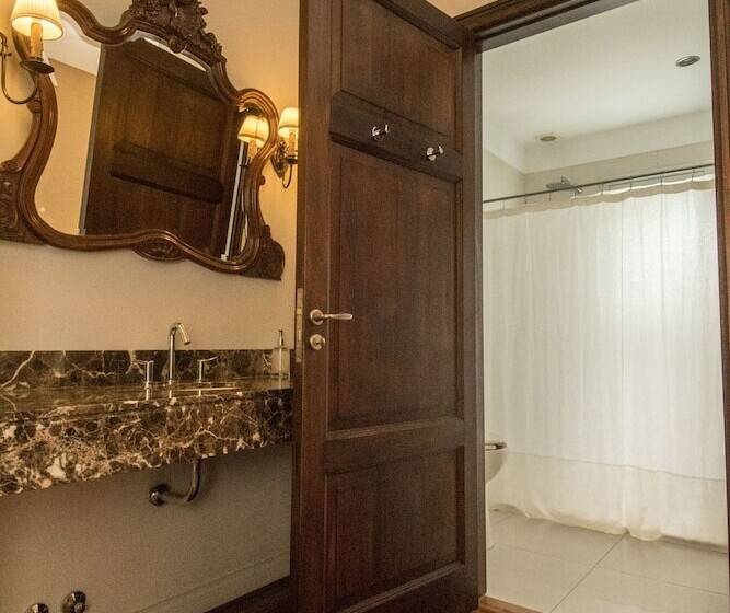 Deluxe-huone, Magnolia Hotel Boutique