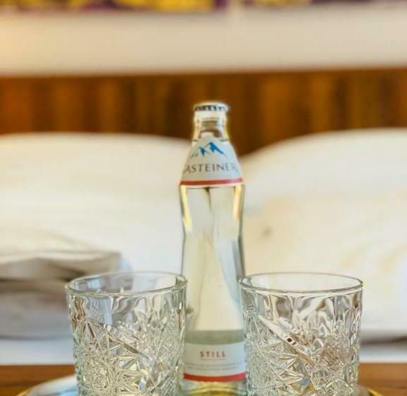 חדר סטנדרט, Pfeiler S Bürgerstüberl