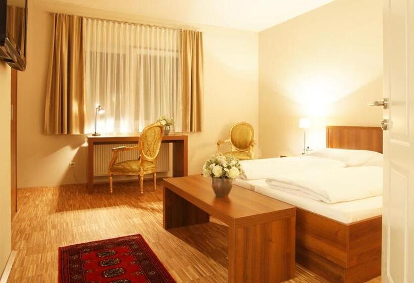 标准间, Pfeiler S Bürgerstüberl