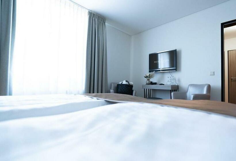 スタンダードルーム, Bernstein Salzlandcenter