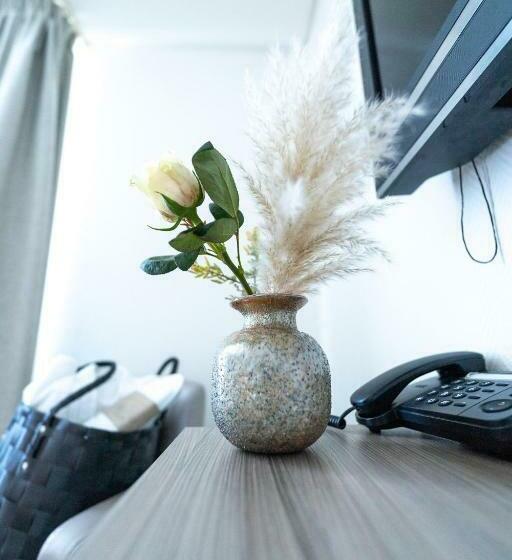 スタンダードルーム, Bernstein Salzlandcenter