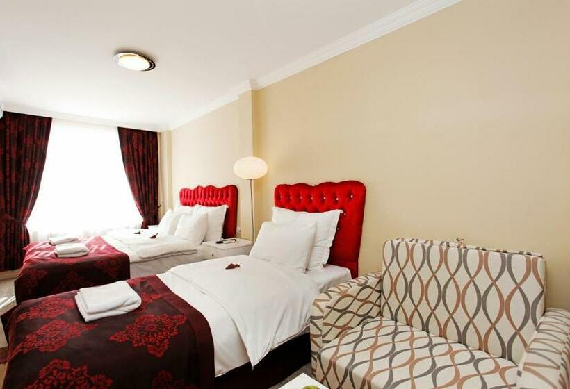 اتاق استاندارد سه نفره, Spinel Hotel   Old City