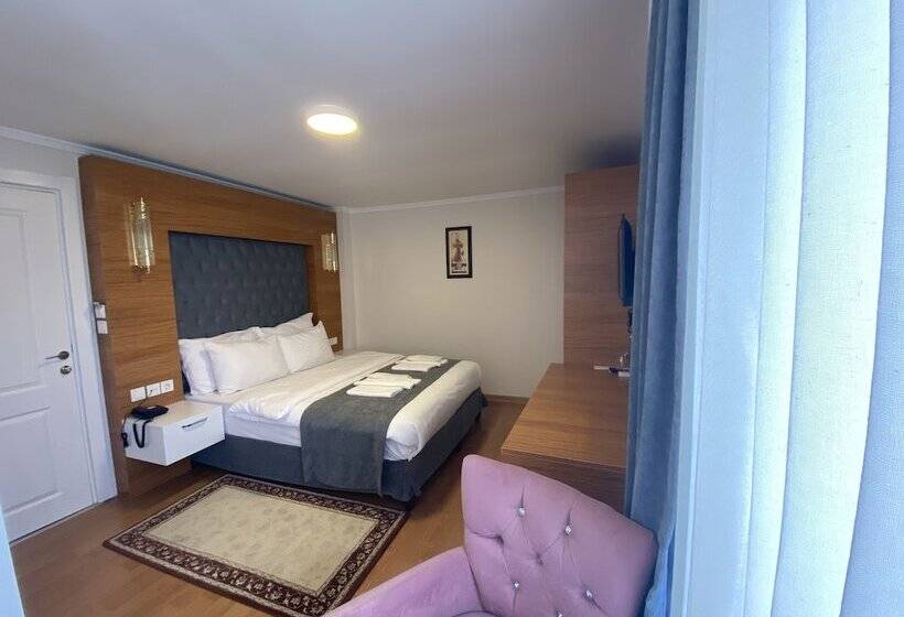 اتاق لوکس, Spinel Hotel   Old City