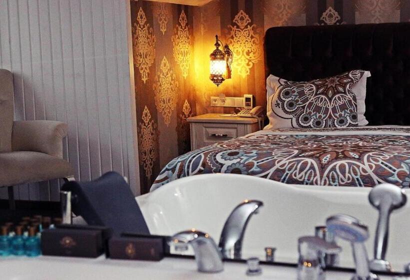 سوئیت با تخت بزرگ, Anemon Kent Trabzon Otel