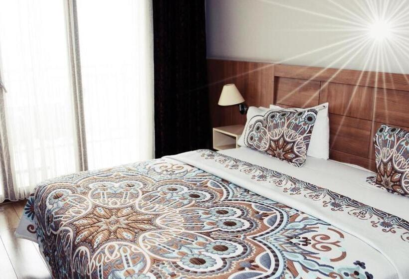 اتاق لوکس با چشمانداز دریا, Anemon Kent Trabzon Otel