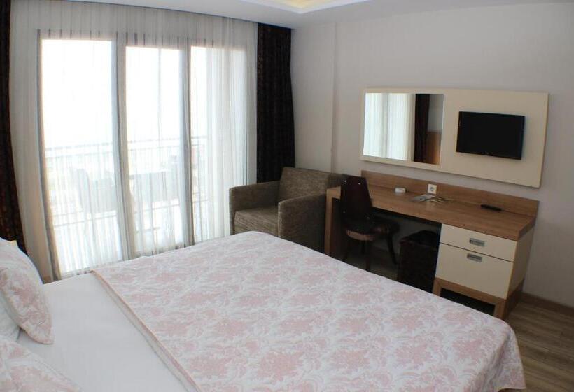 اتاق لوکس با چشمانداز دریا, Anemon Kent Trabzon Otel