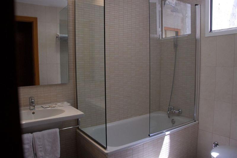 سوئیت با تخت بزرگ, Anemon Kent Trabzon Otel