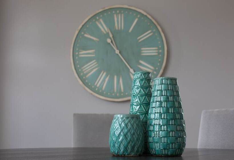 Апартаменты 2 Спальни, Seabreeze