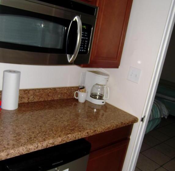 جناح عائلي, Turtle Crawl Inn  Longboat Key