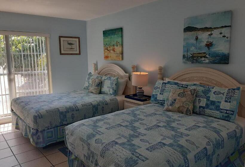 غرفة عائلية, Turtle Crawl Inn  Longboat Key