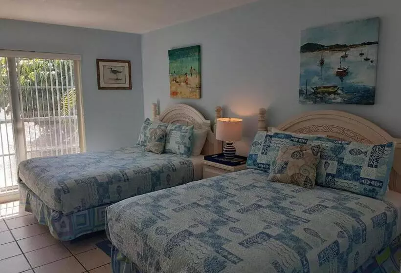 ファミリールーム, Turtle Crawl Inn  Longboat Key