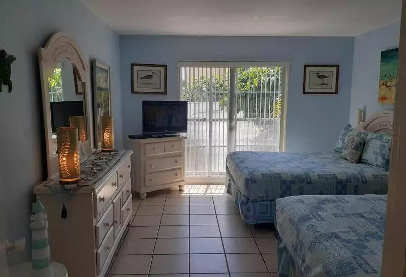 ファミリールーム, Turtle Crawl Inn  Longboat Key