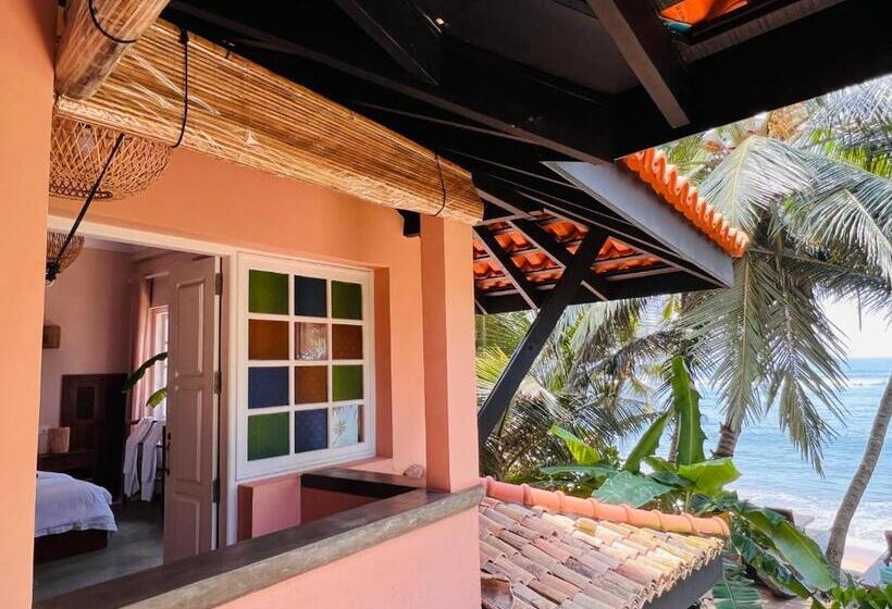 디럭스 테라스 룸 바다 전망, The Slow Vegan