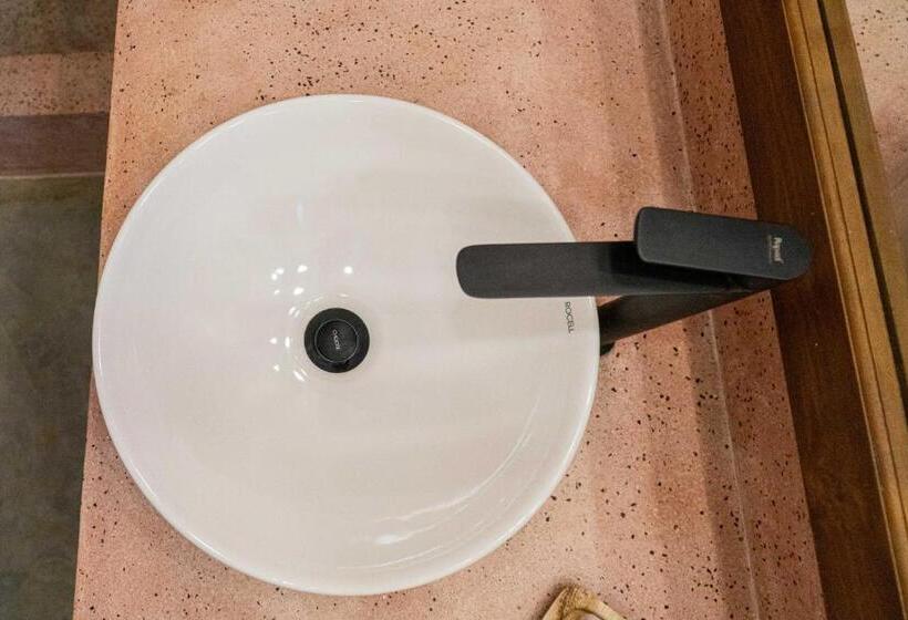 디럭스 테라스 룸 바다 전망, The Slow Vegan