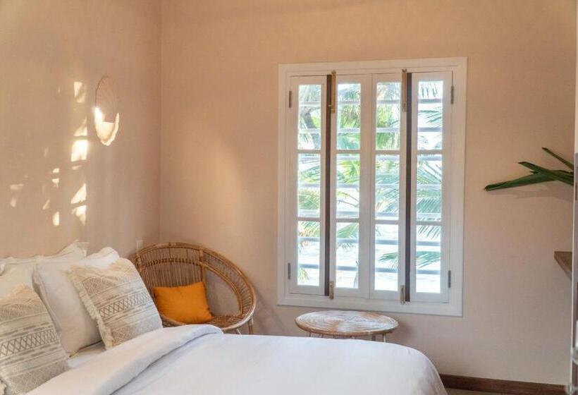 스탠다드 룸 바다 전망, The Slow Vegan