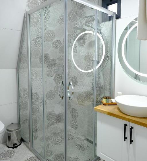 スタンダードバンガロー, World Dreams Sapanca