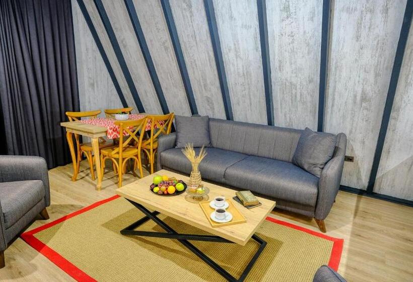 デラックスバンガロー, World Dreams Sapanca