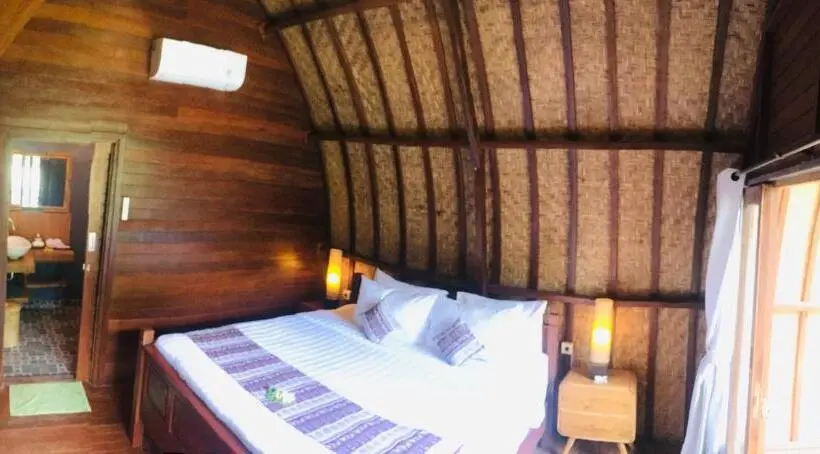 ガーデンビューのスタンダードバンガロー, Pondok Sari Homestay